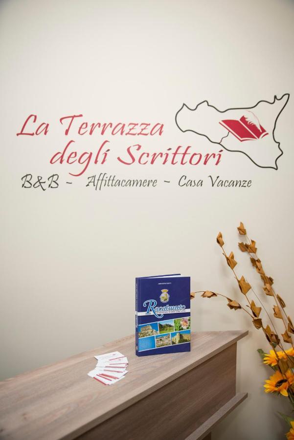 B&B La Terrazza Degli Scrittori Racalmuto 外观 照片