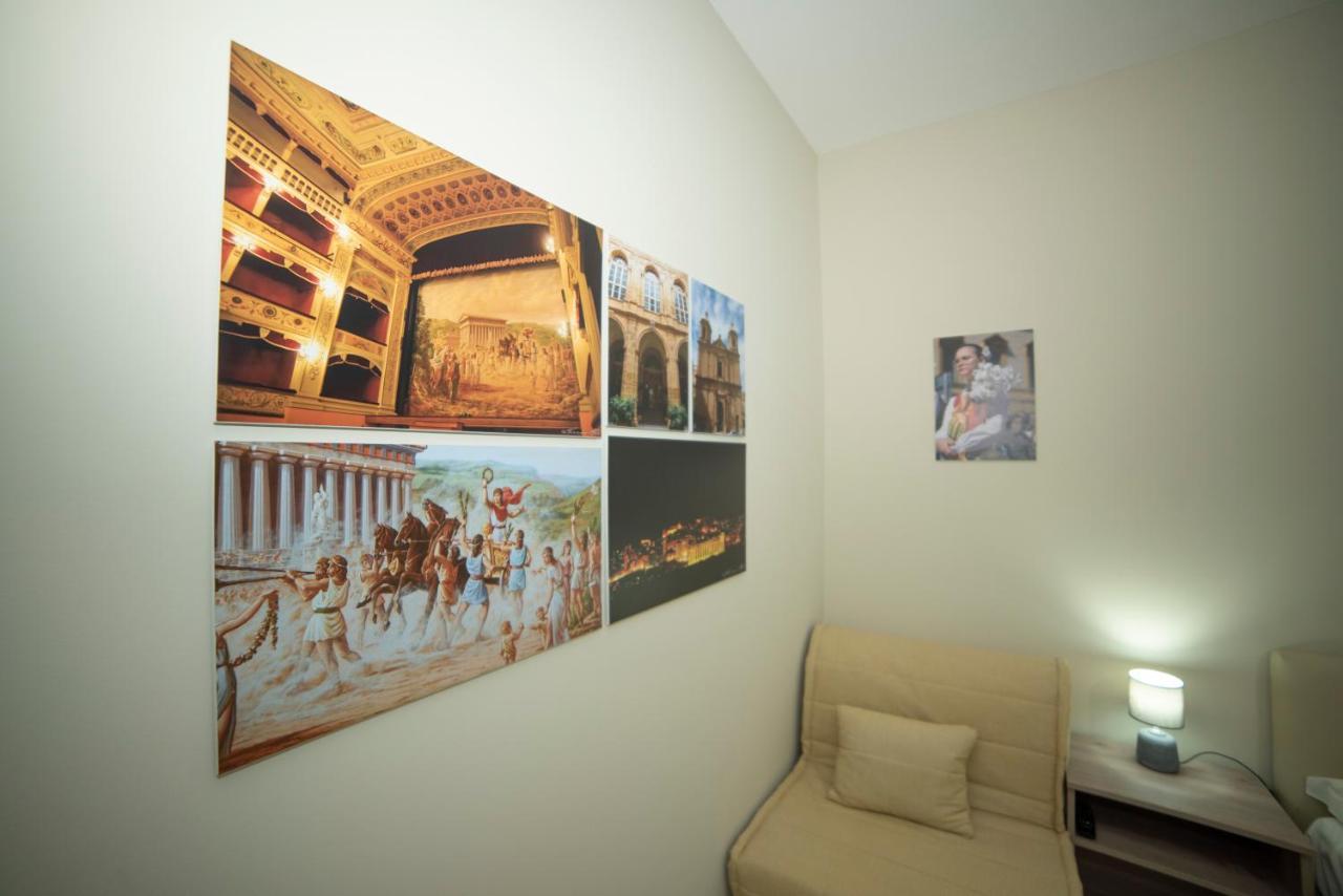 B&B La Terrazza Degli Scrittori Racalmuto 外观 照片
