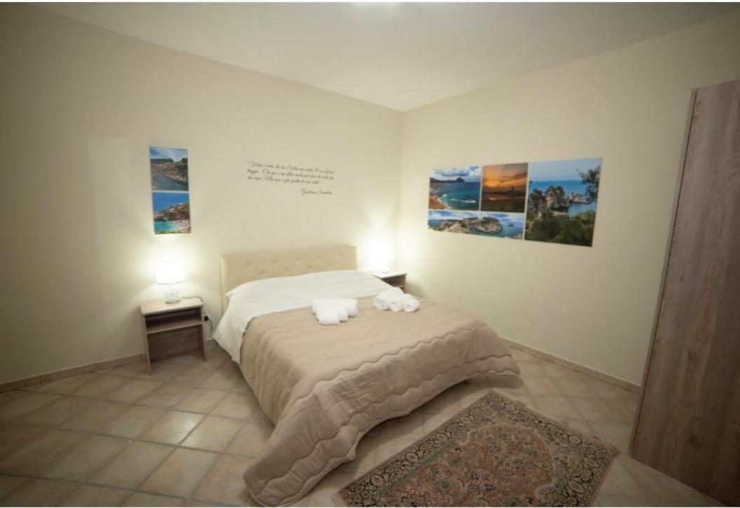 B&B La Terrazza Degli Scrittori Racalmuto 外观 照片